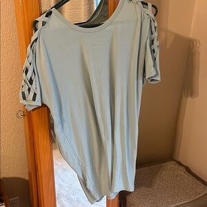 Sage Cut-Out Short Sleeve Tee